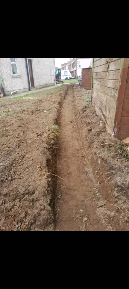 Mini digger work - Image 2