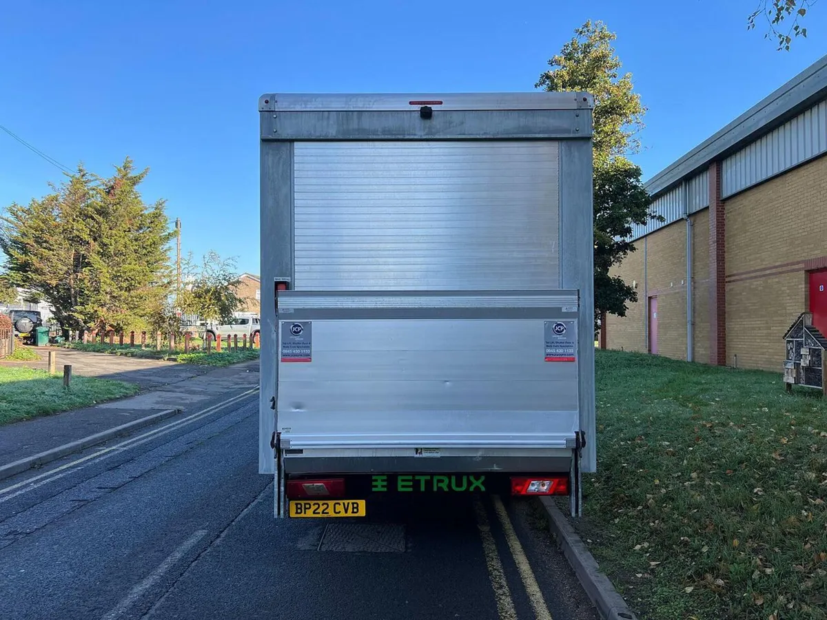 2022 Ford Transit Luton Box Van - Image 4