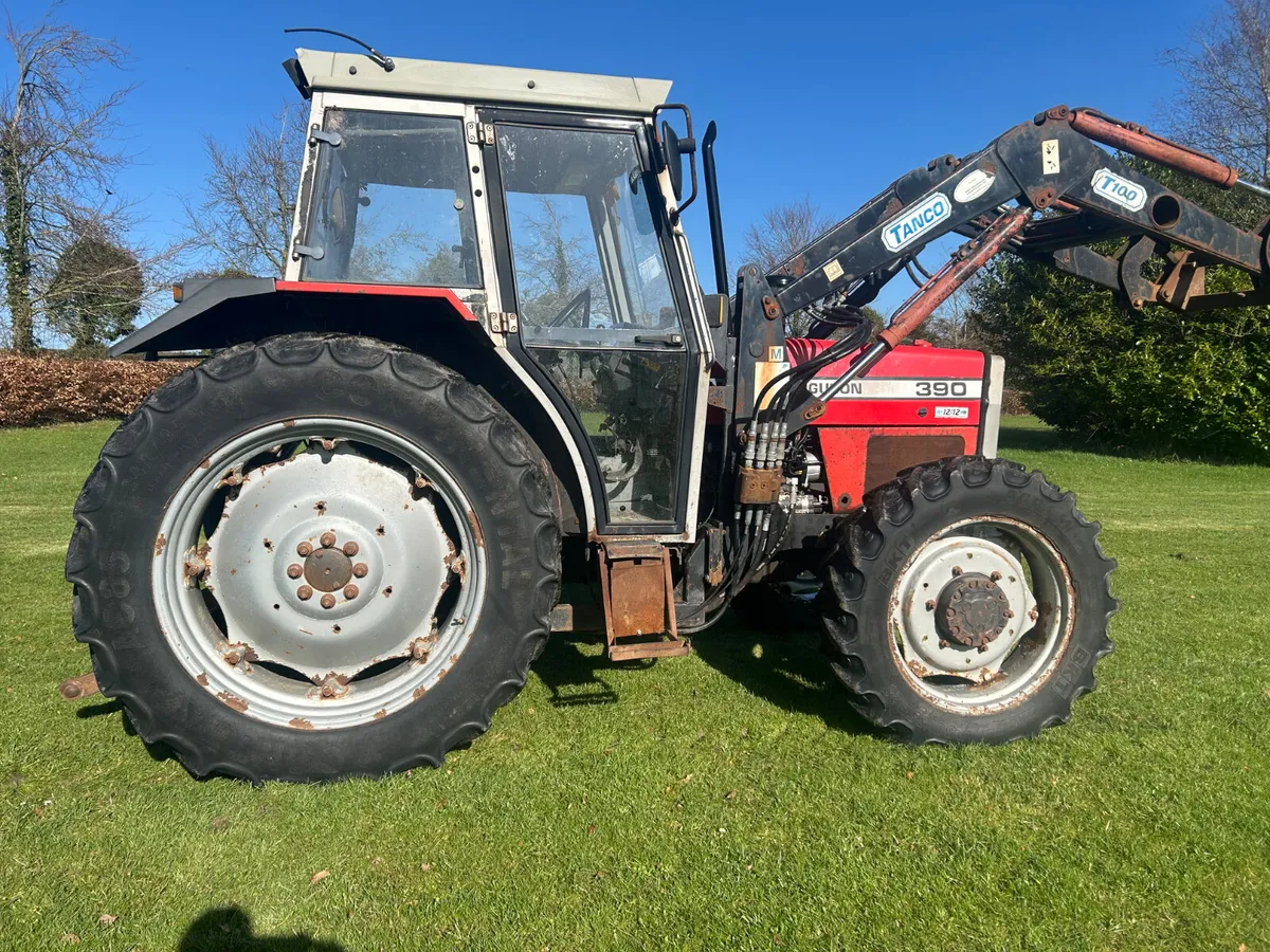 Massey Ferguson 390 - Image 1