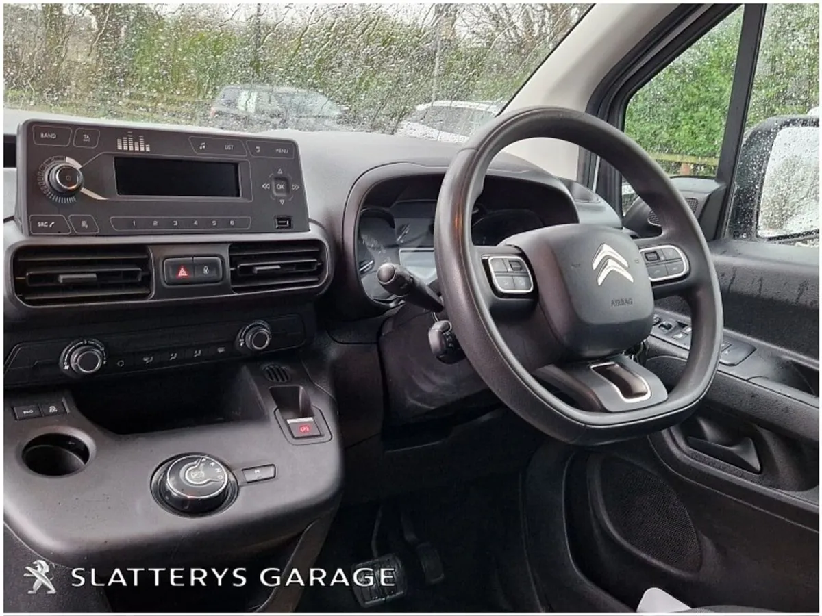 Citroen Berlingo BERLINGO LX  AUTOMATIC 130BHP - Image 2