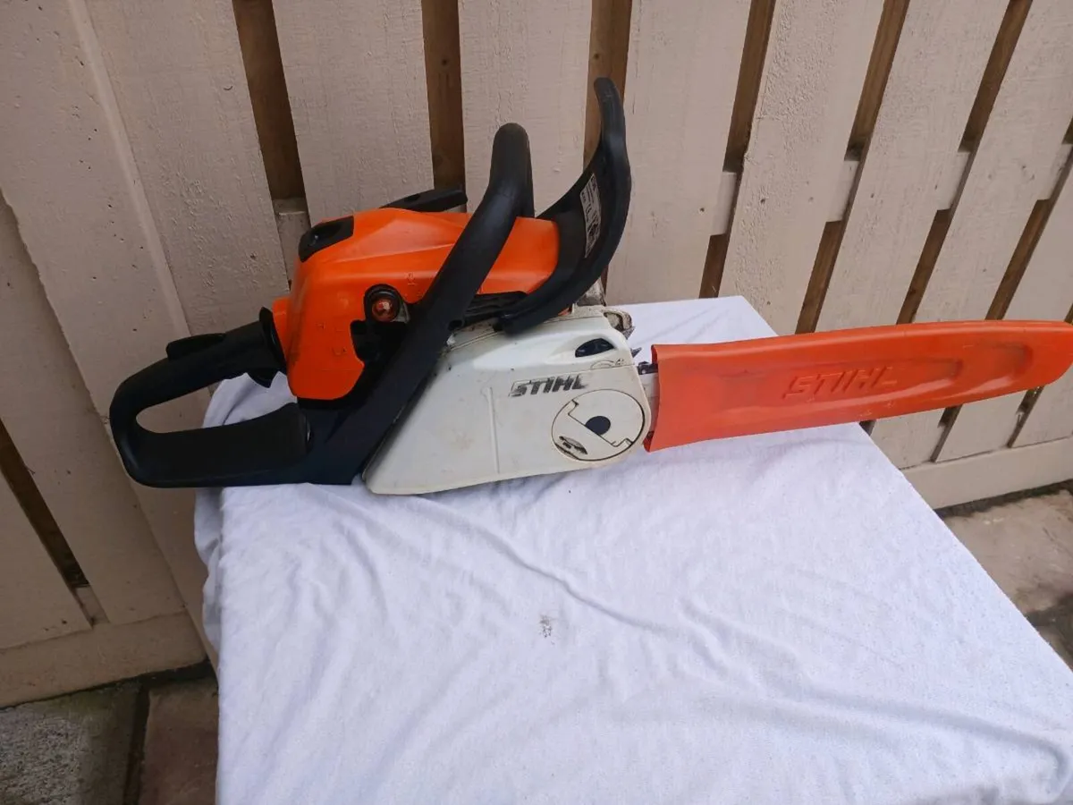 Stihl ms 211 chainsaw - Image 3