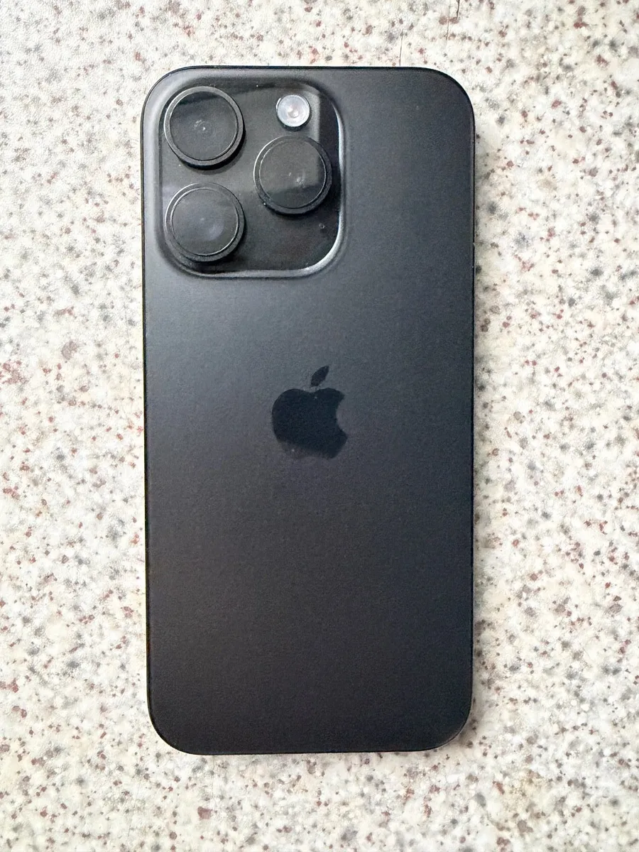 iPhone 15 Pro 256GB – Excellent Condition - Image 3