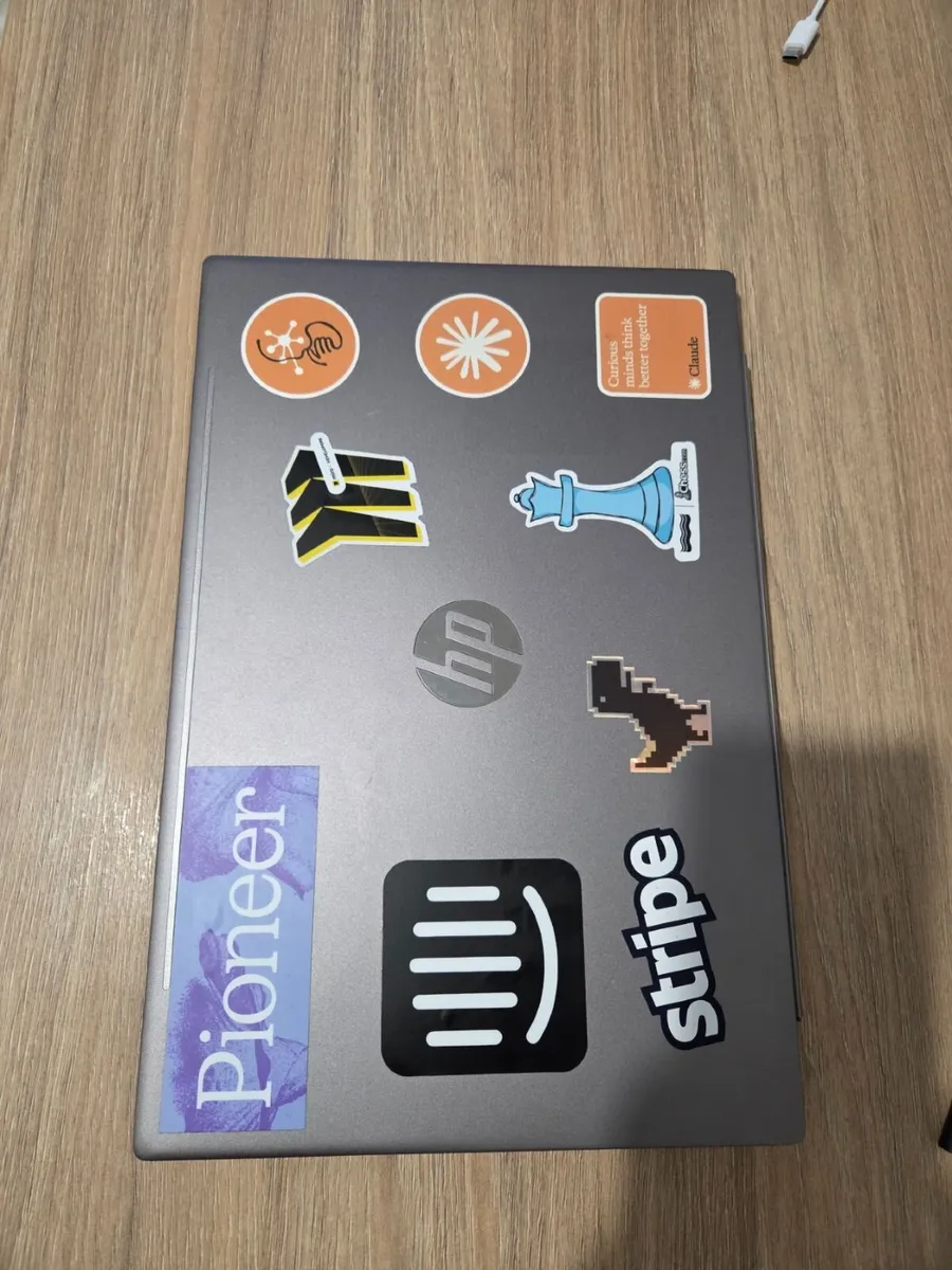 HP Pavilion 1Tb SSD 8GB RAM - Image 1