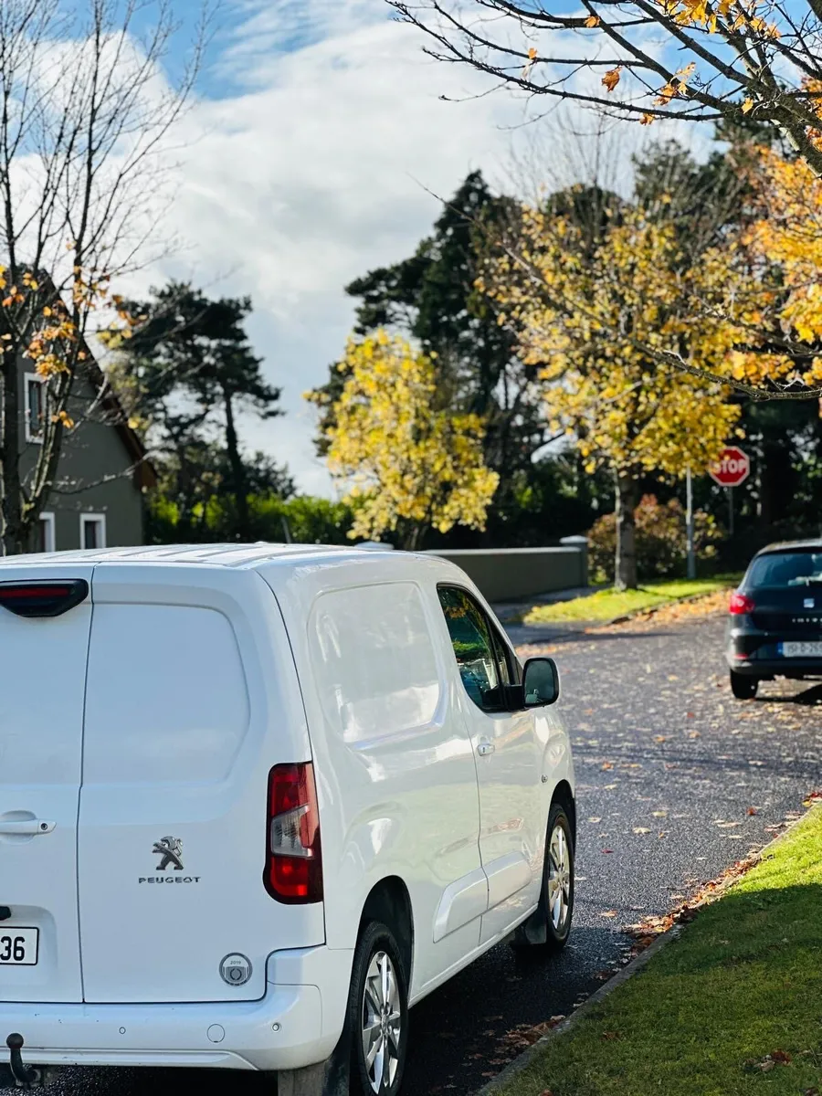 Peugeot partner Asphalt - Image 4