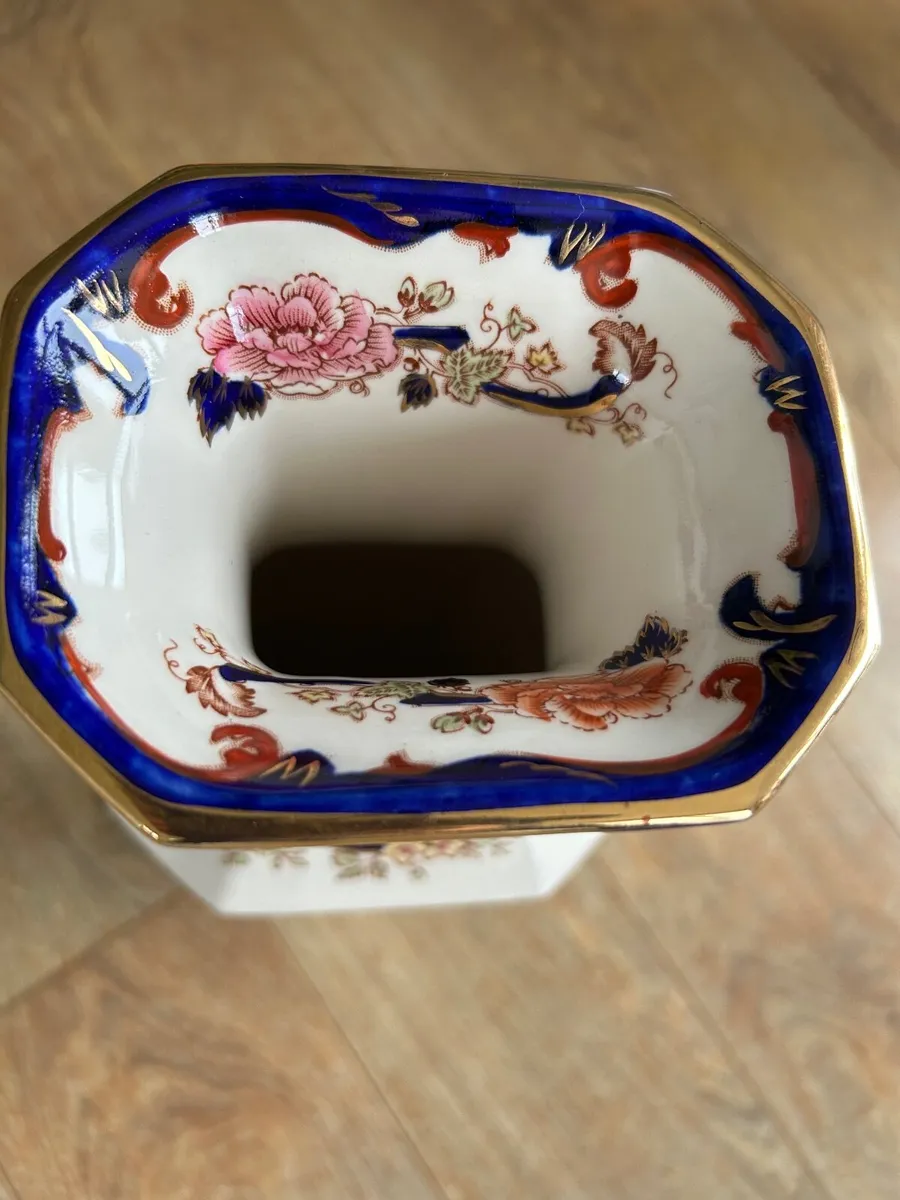 Masons ironstone Mandalay vase - Image 2
