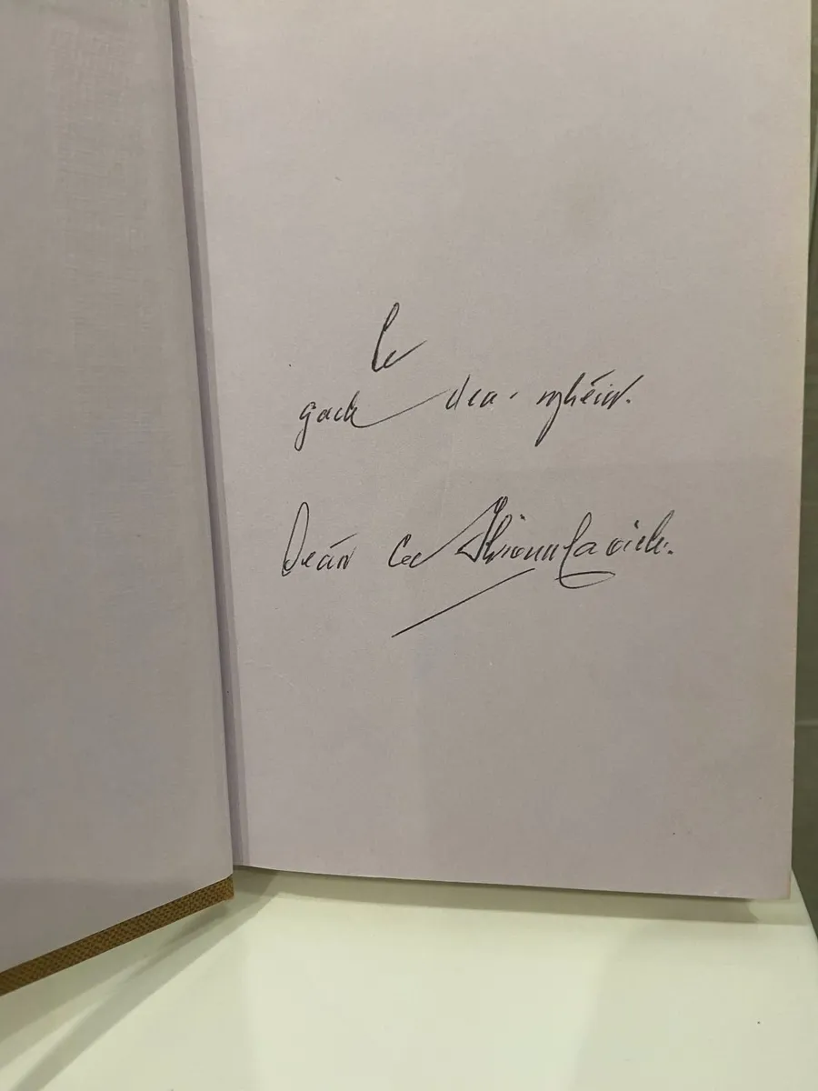 Is Glas Na Cnoic, by Seán 'Ac Fhionnlaoich (1977) - Image 3