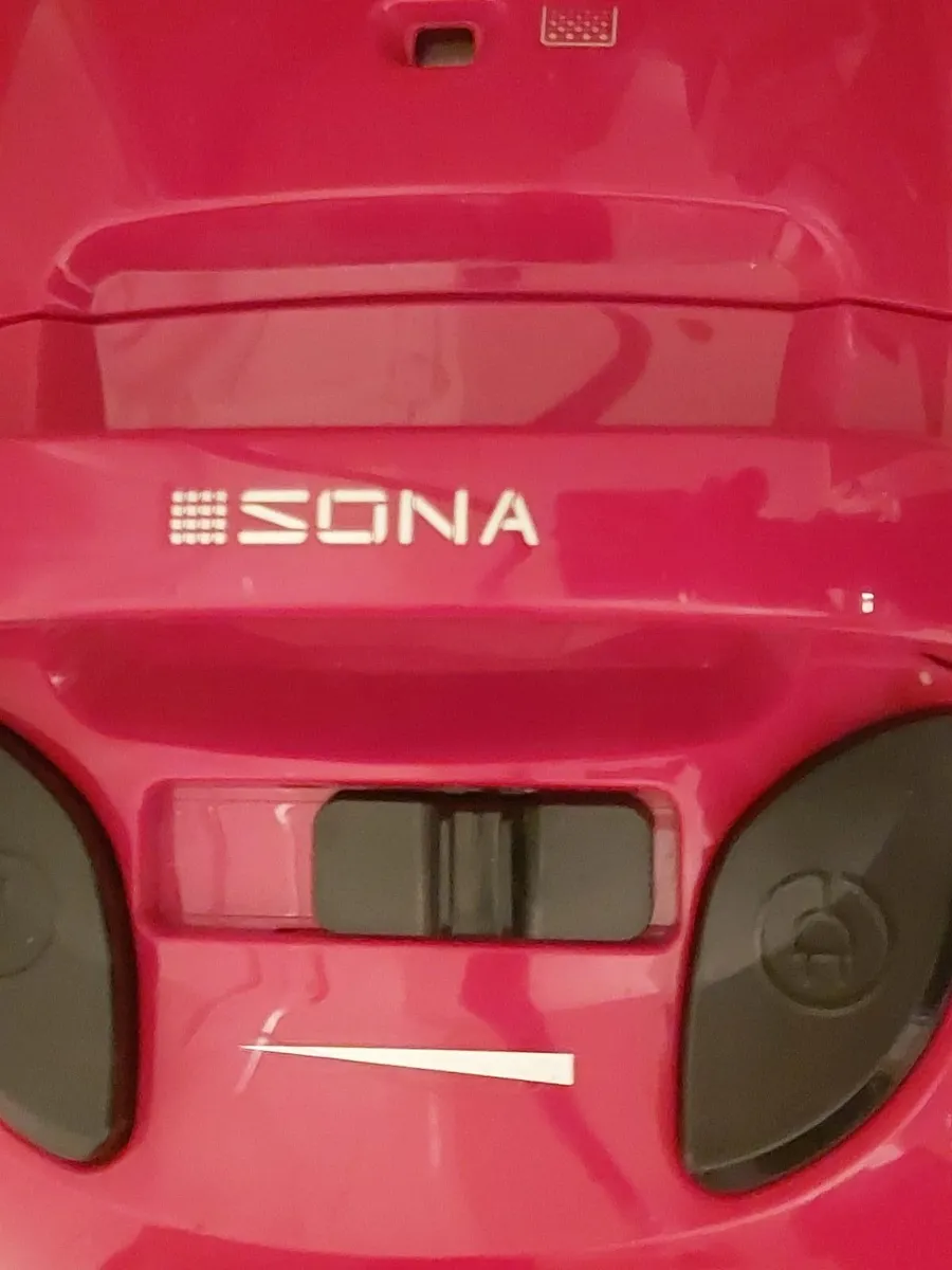 SONA Vacuum Cleaner, Great Suction - Image 4