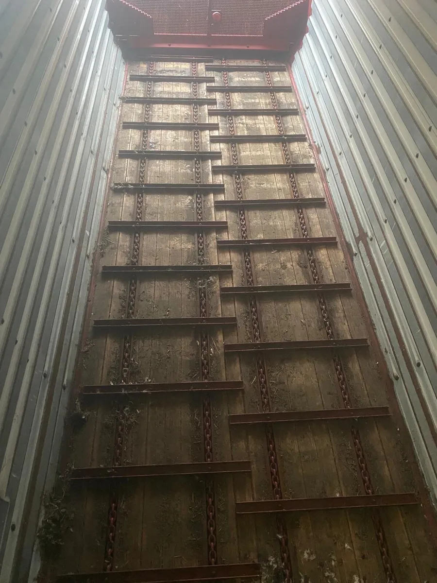 Strautmann super vitesse 2 wagon - Image 3