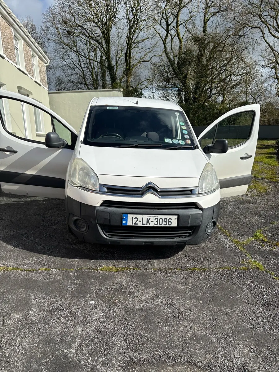 12 Citroen berlingo van - Image 1