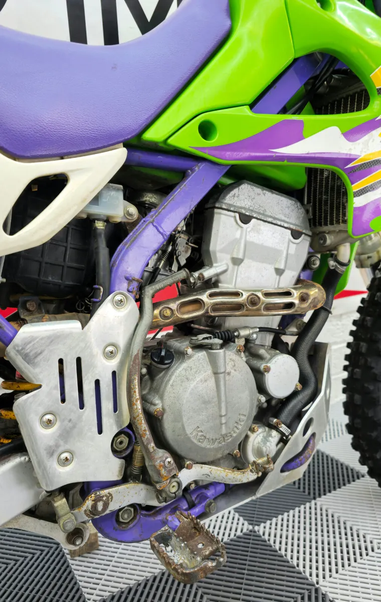 1998 Kawasaki KLX300R - Image 4
