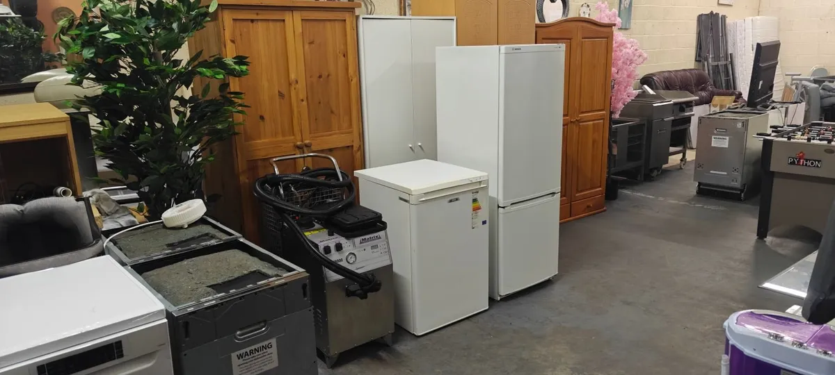 Bosch Fridge Freezer - Image 4