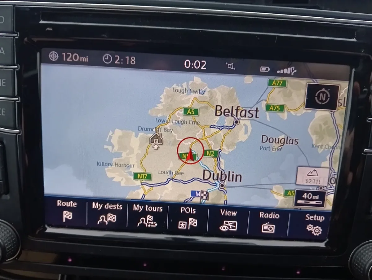 Car radios - Image 1