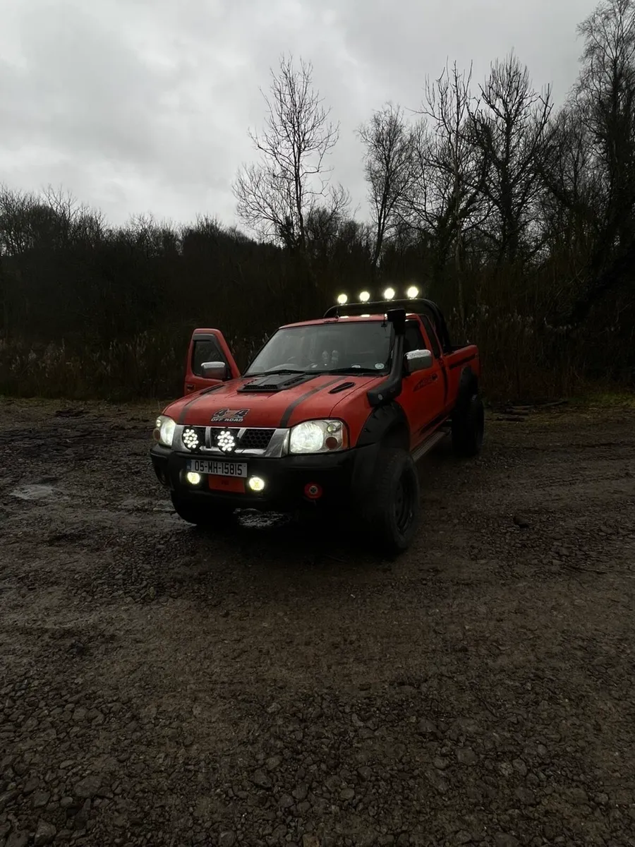 Nisan navara - Image 2