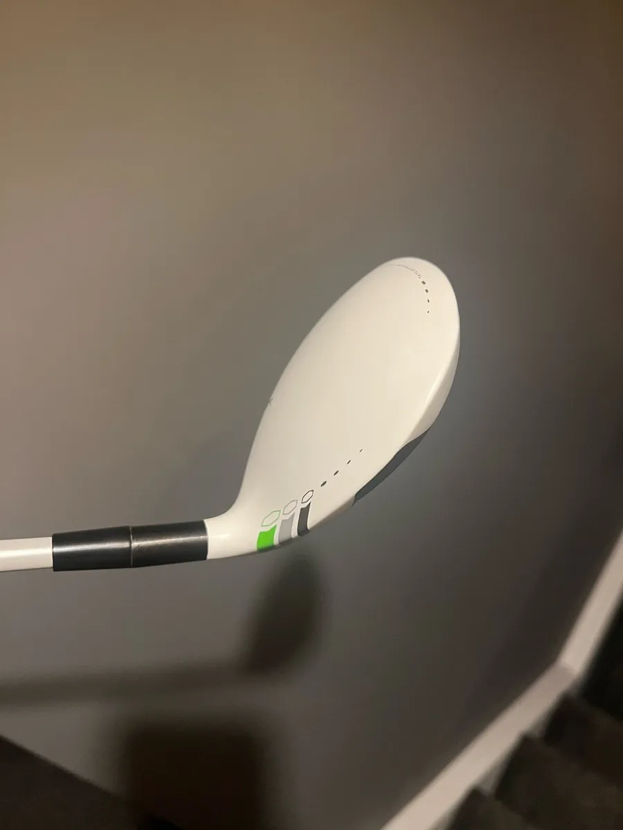 Taylormade RBZ tour spoon 13 degree 3 wood X flex - Image 4