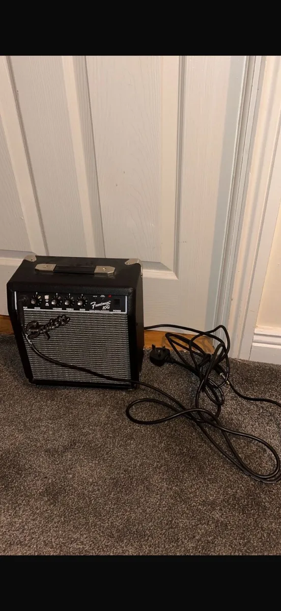 Fender Guitar - Image 3