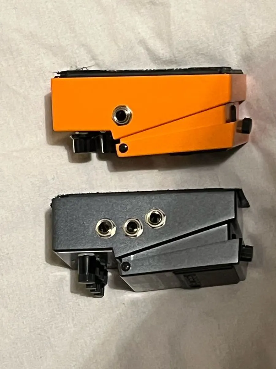 Boss DS-1 Distortion pedal & Boss IR-2 Amp and Cabinet pedal - Image 4