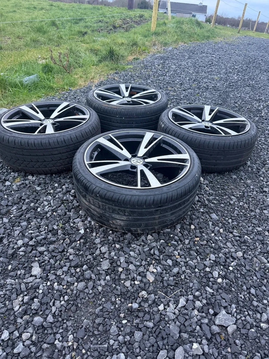 Vw Alloy wheels - Image 4