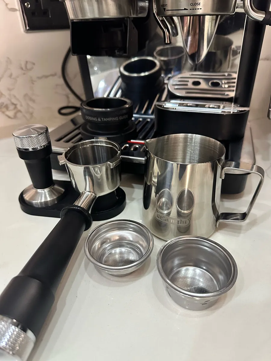 De’Longhi La Specialista Espresso Coffee Machine - Image 2