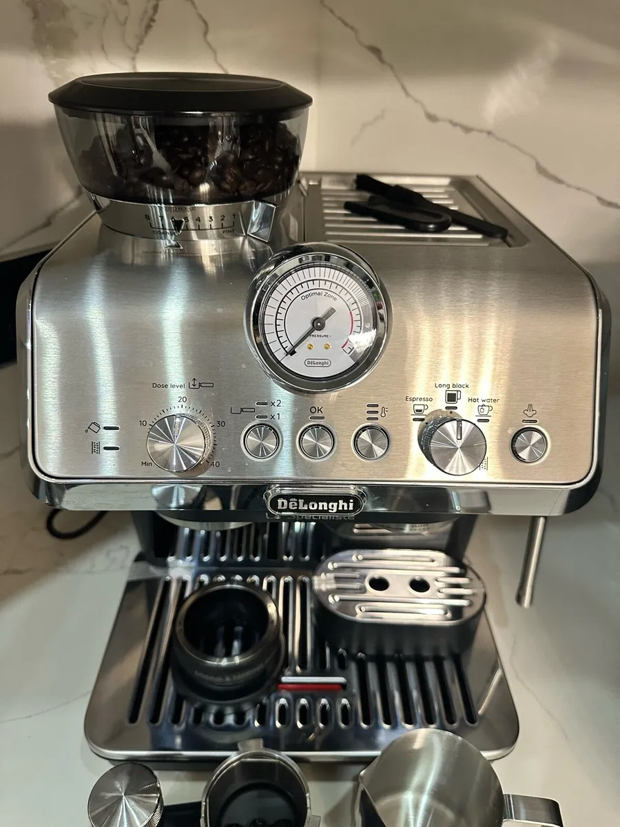 De’Longhi La Specialista Espresso Coffee Machine - Image 4