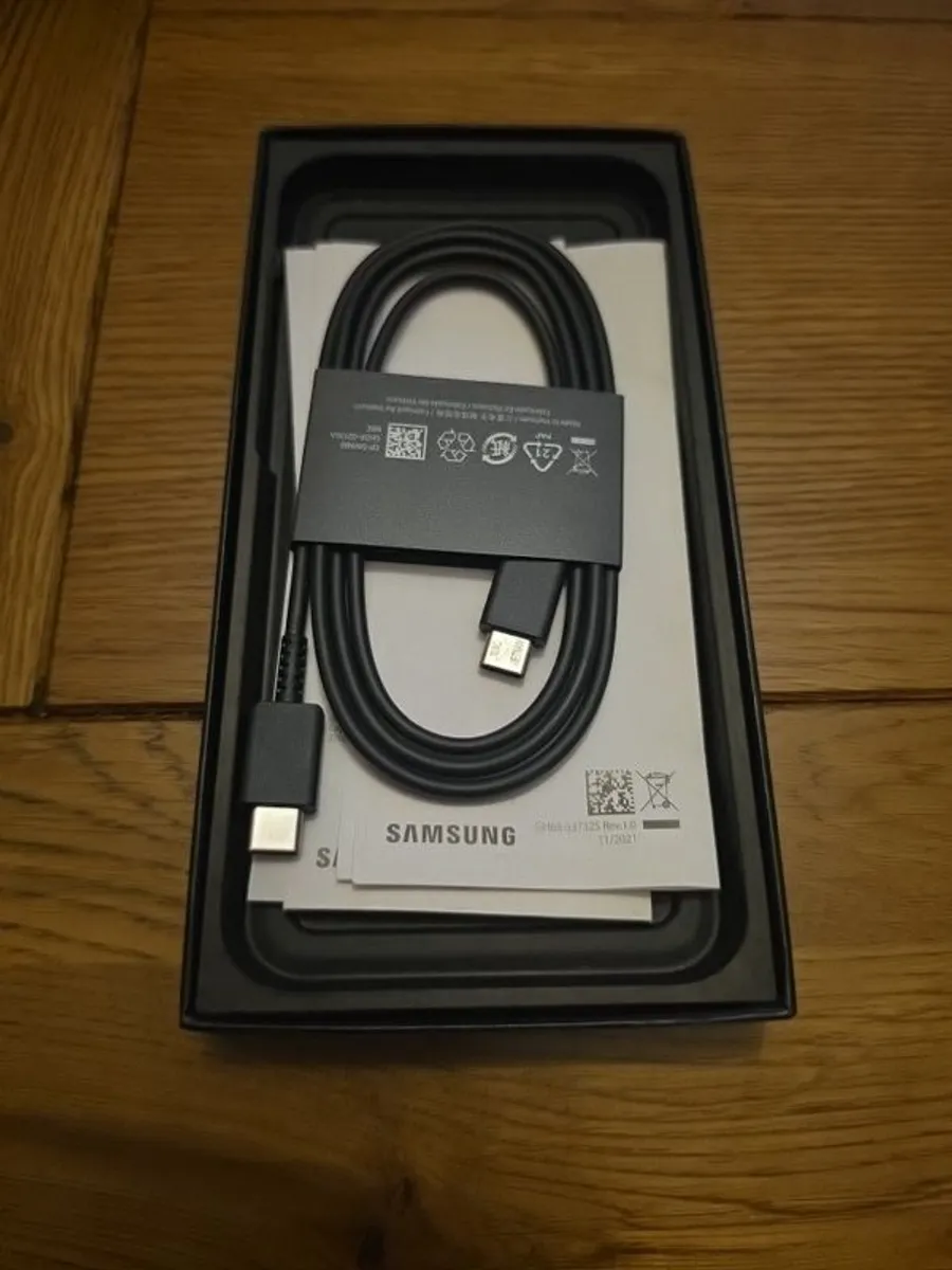 mobile phone - Image 1