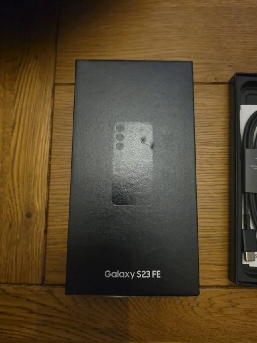 mobile phone - Image 2