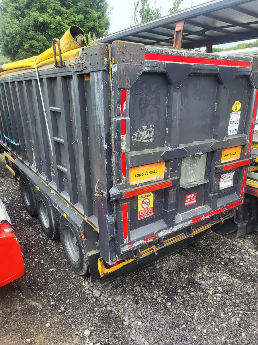 Tipping trailer - Image 3