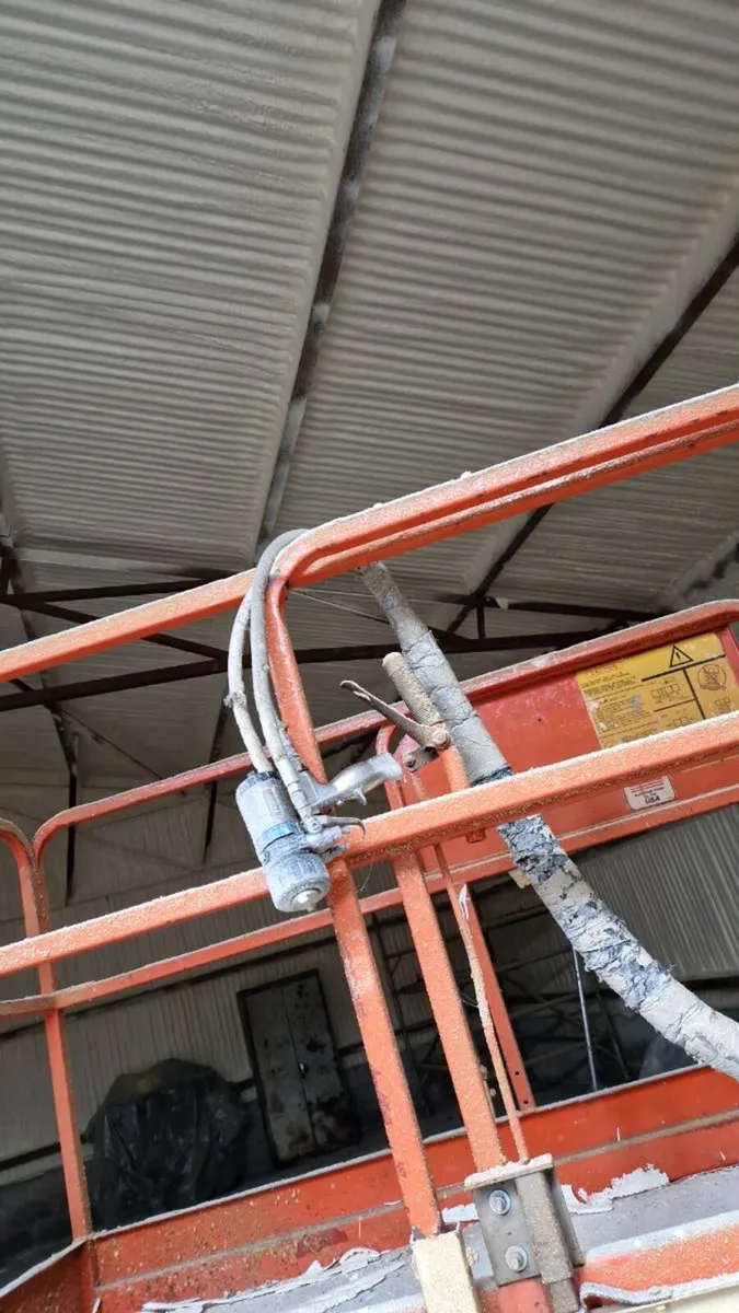 Spray foam Insulation - Image 4