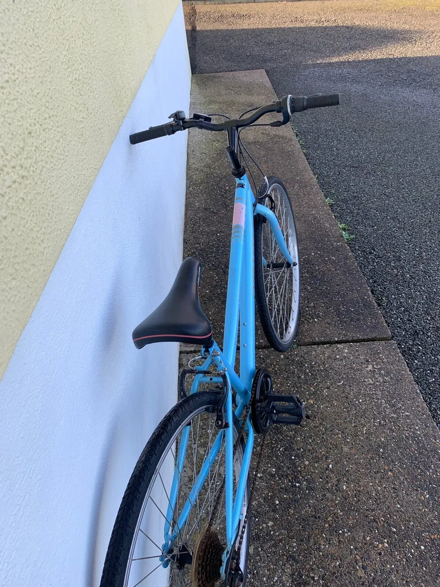 Ladies bike - Image 4