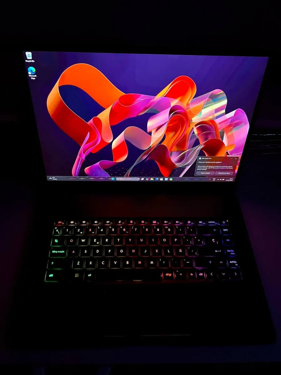 MSI CREATOR Z16 GAMING LAPTOP - Image 2