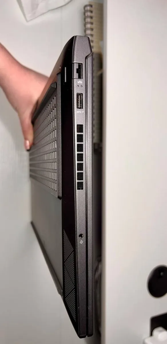 HP VICTUS 16 GAMING LAPTOP - Image 3