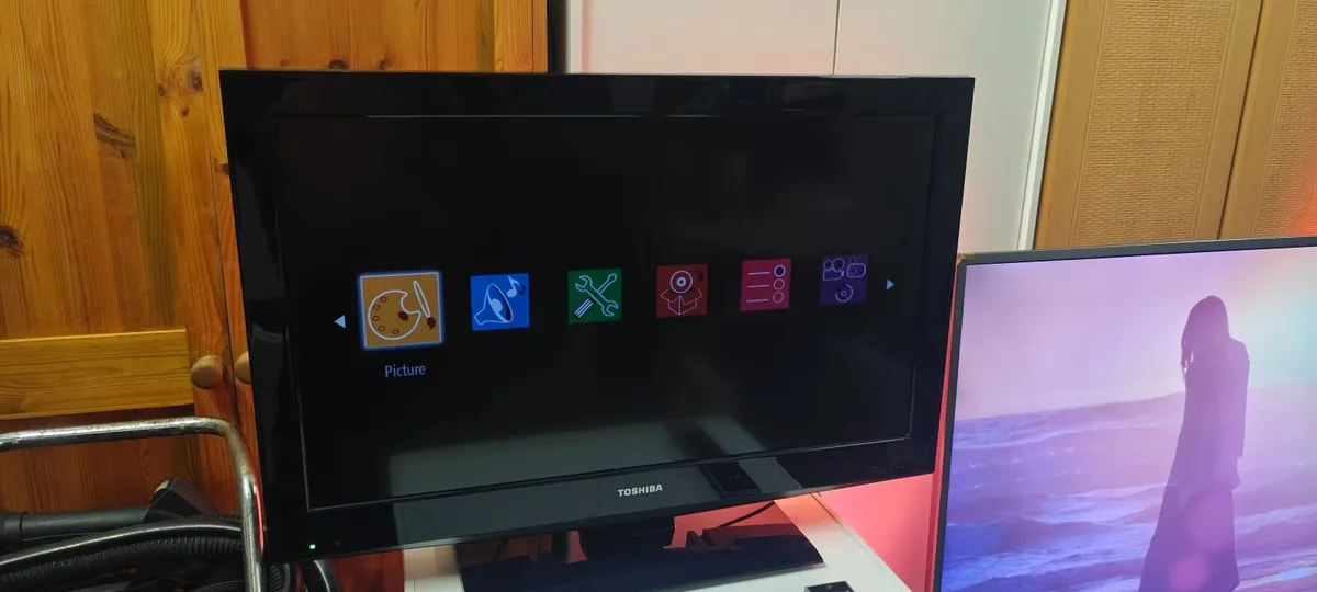 Smart Tv's - Image 4