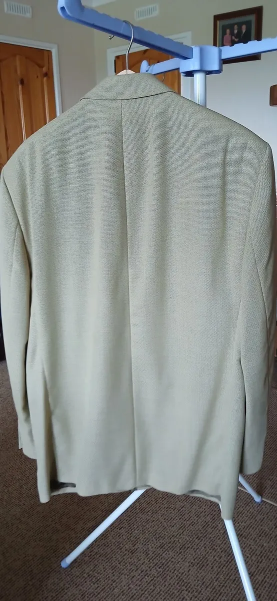Gents smart beige jacket - Image 3