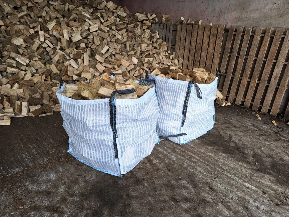 Bags of firewood - Image 2