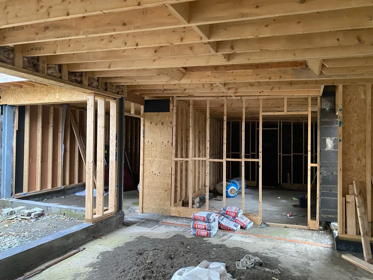 Complete timber frame for 2 bed 2 bath house - Image 2