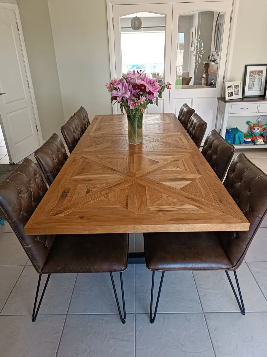 Kitchen & Dining Extendable Table & Chairs - Image 4