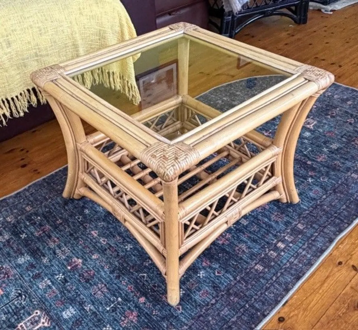 coffee table - Image 1