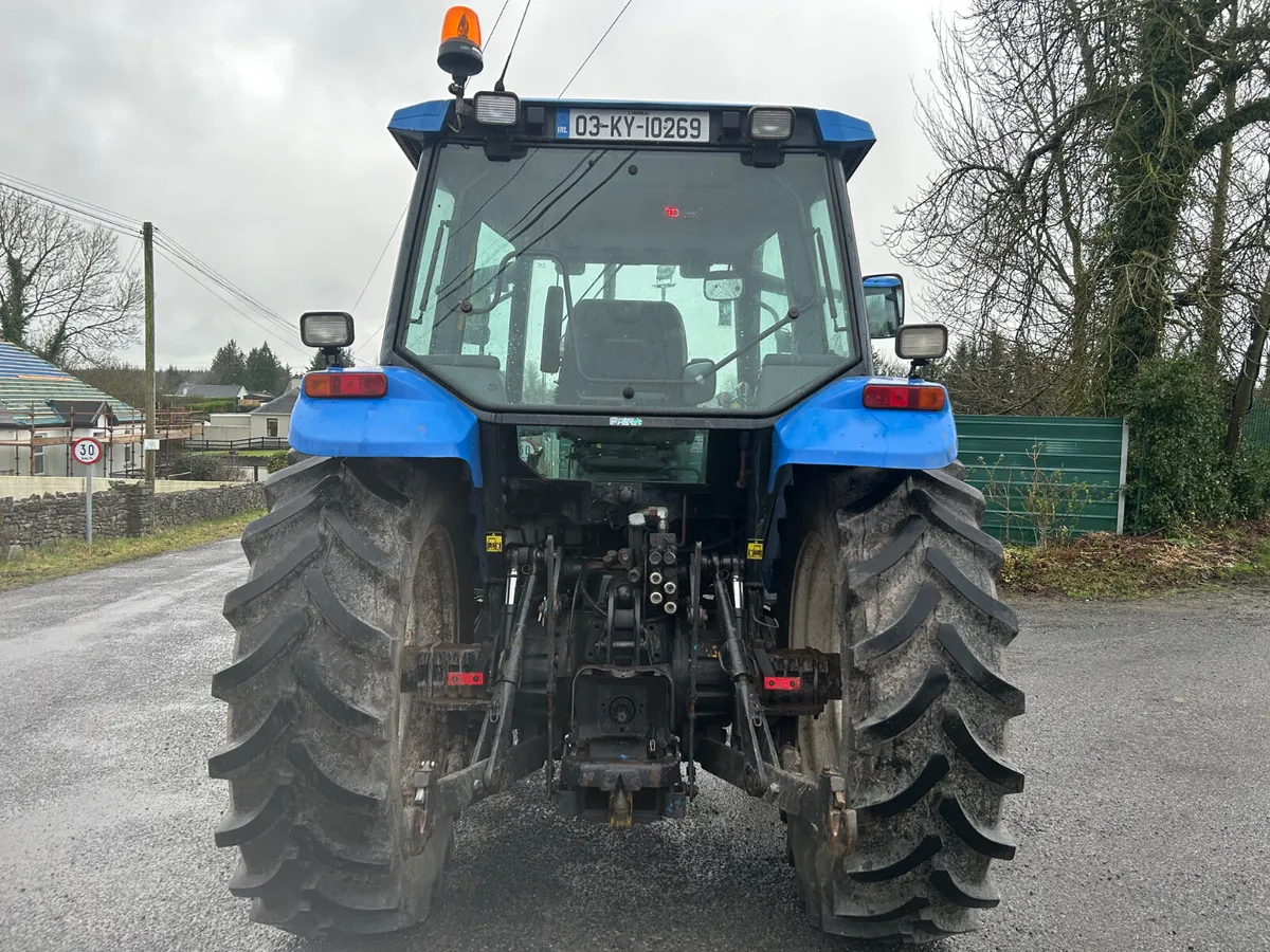 2003 New Holland TS100 - Image 4
