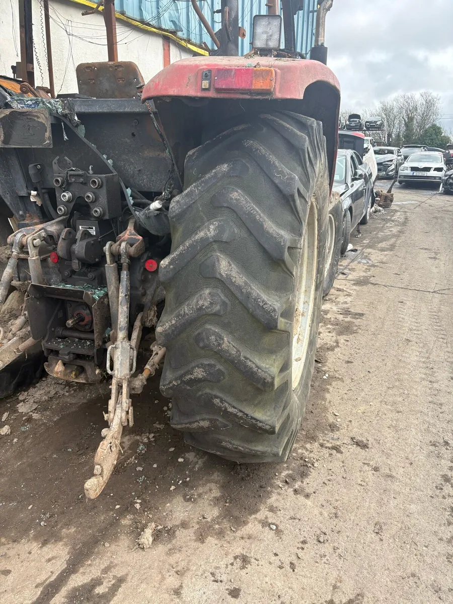 McCormick tractor breaking - Image 4