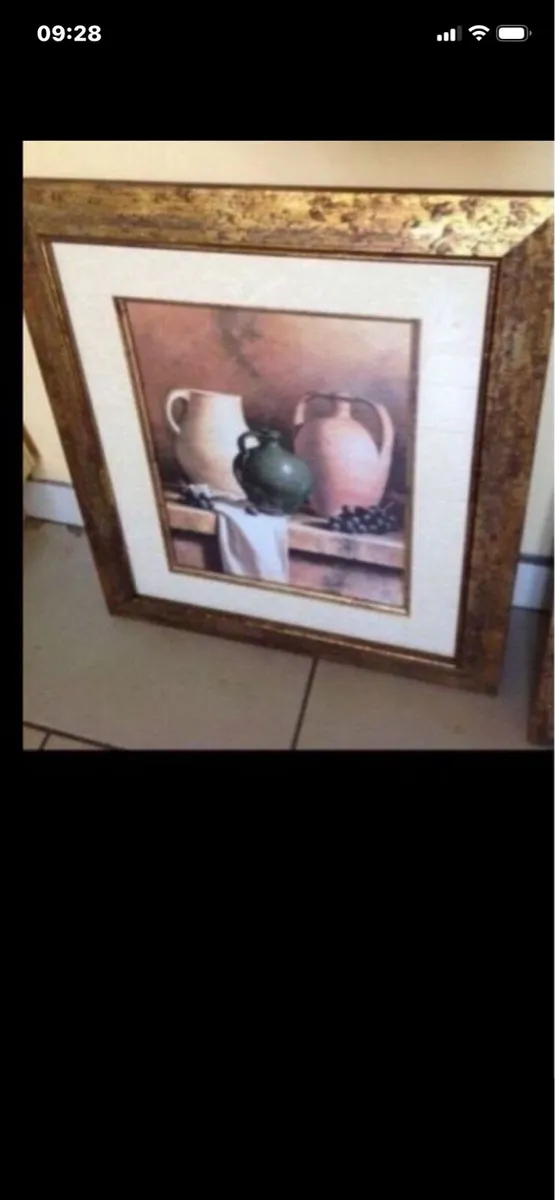 Large Picture Set - Image 2