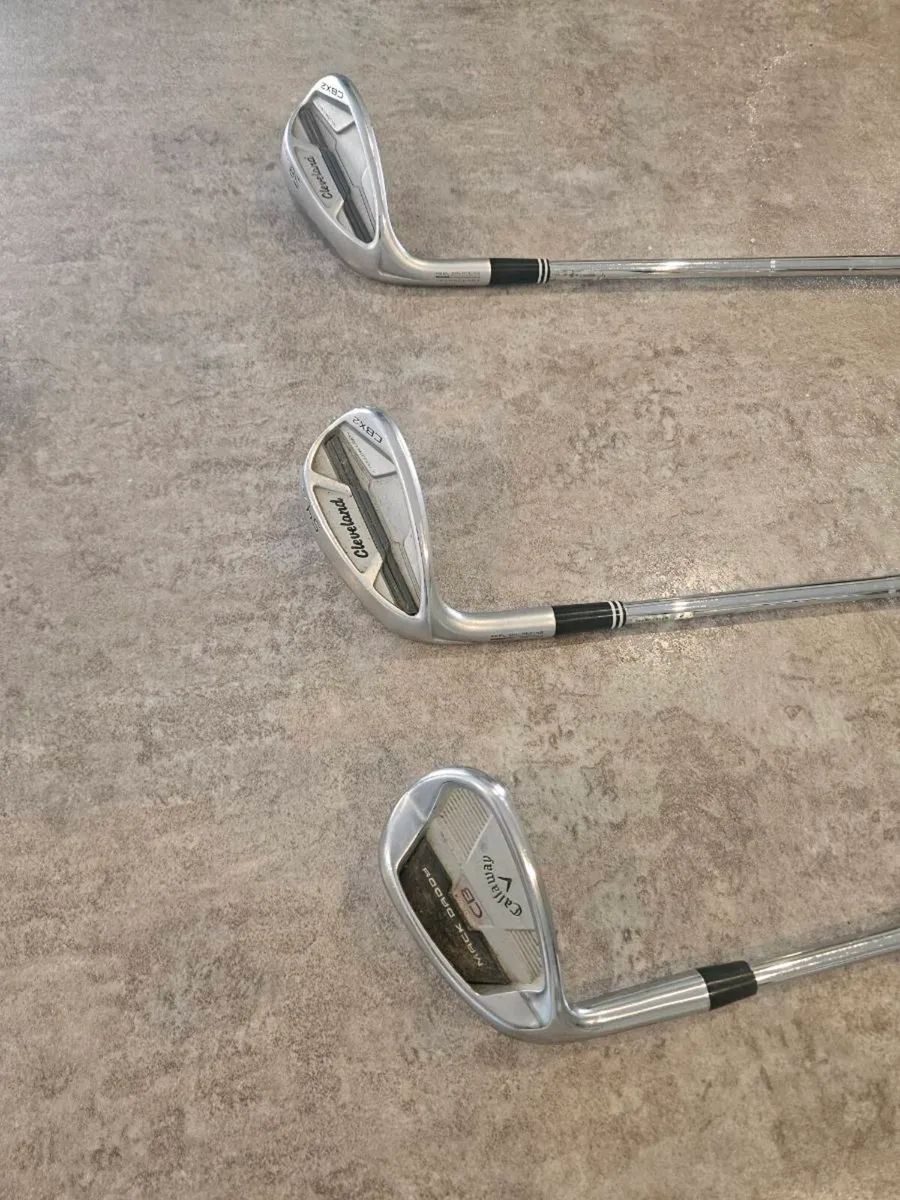 3 left handed wedges in great condition - Image 1