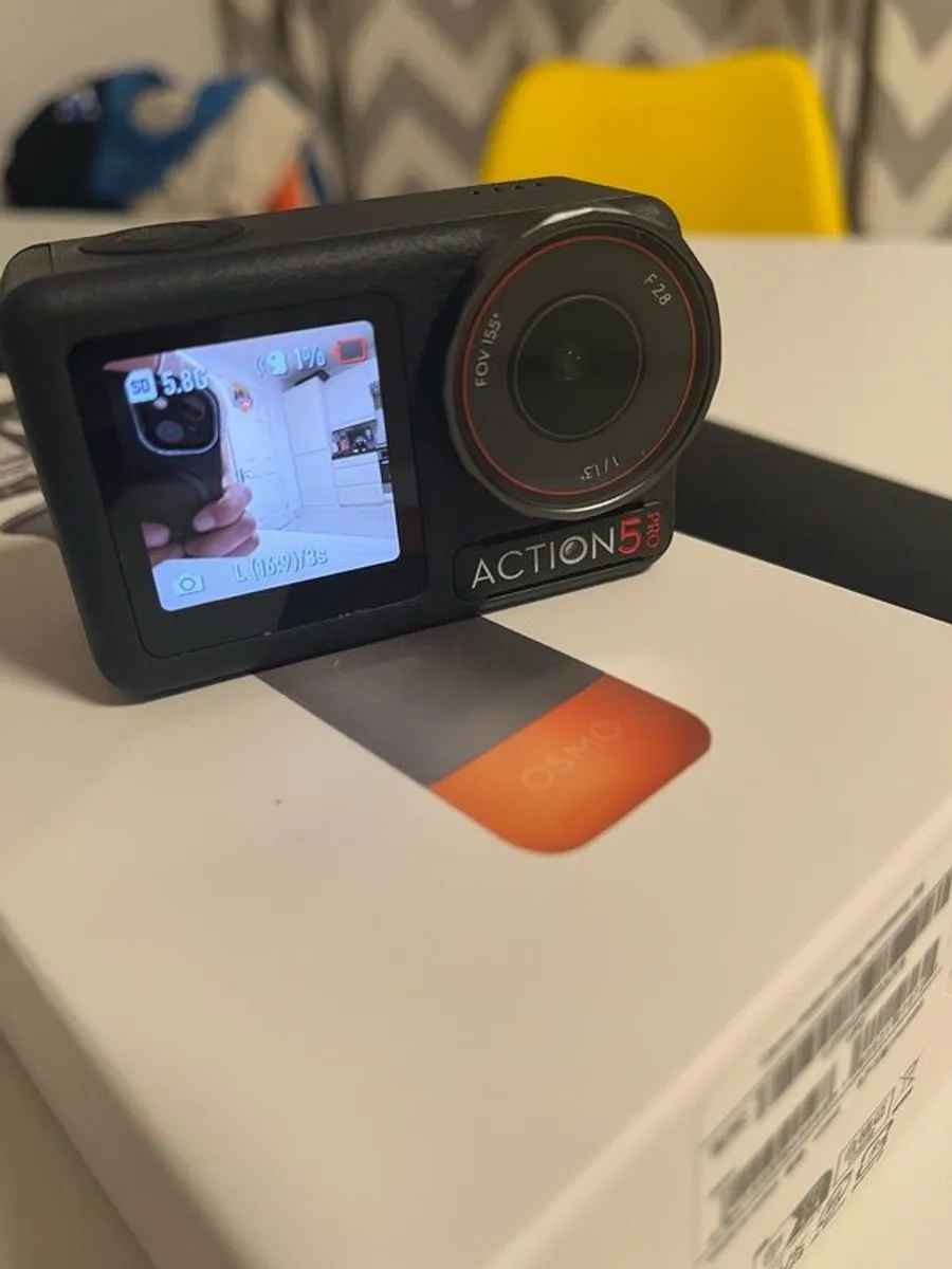 One year old osmo pro 5 - Image 3