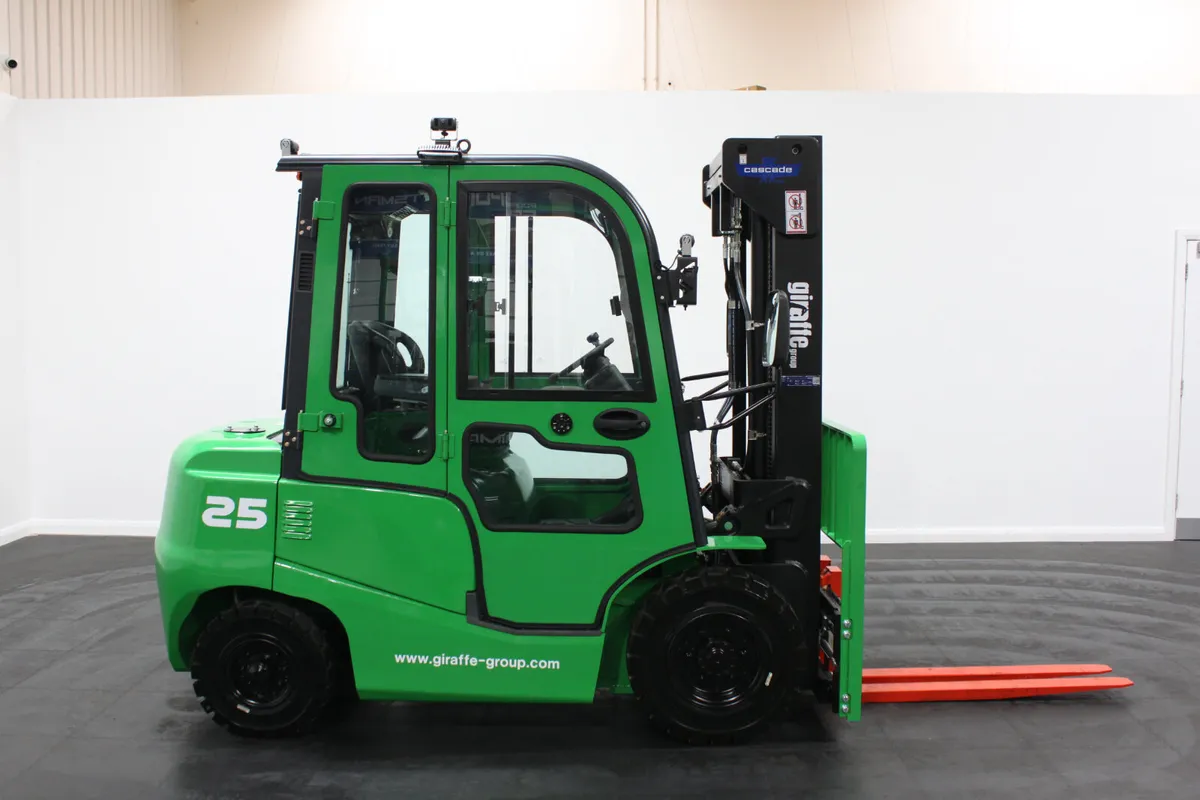 giraffe FD25 Premium Plus ADV Diesel Forklift - Image 4