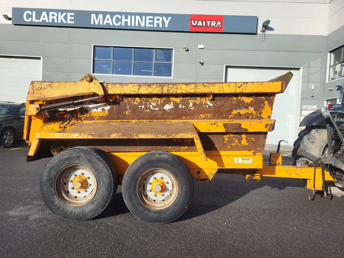 Chieftain Dump Trailer - Image 2