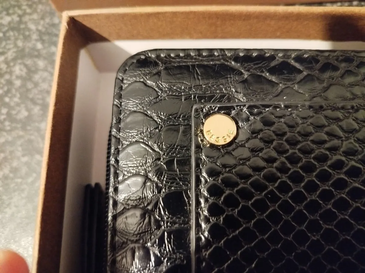 Bessie Python Luxury Snake Skin Ladies Wallet - Image 3