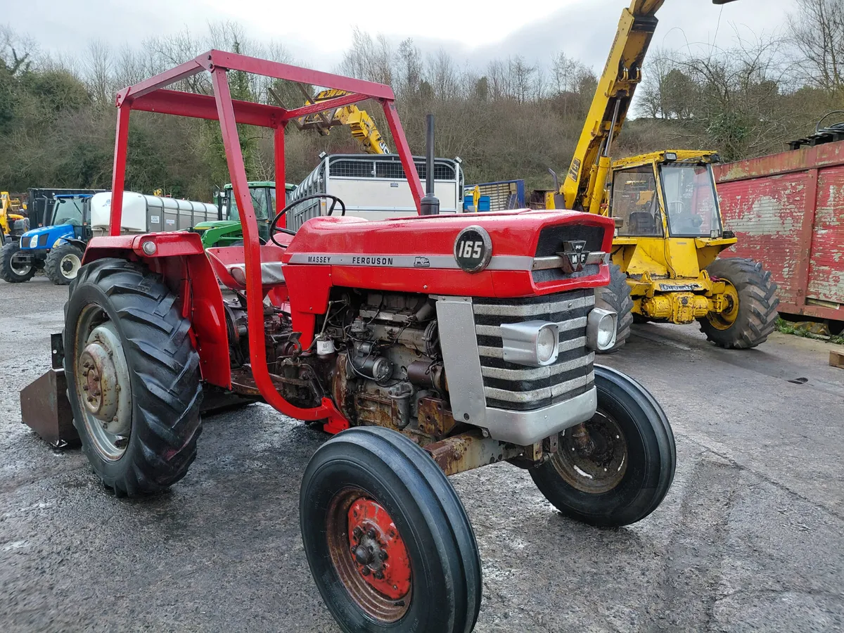 Massey 165 - Image 4