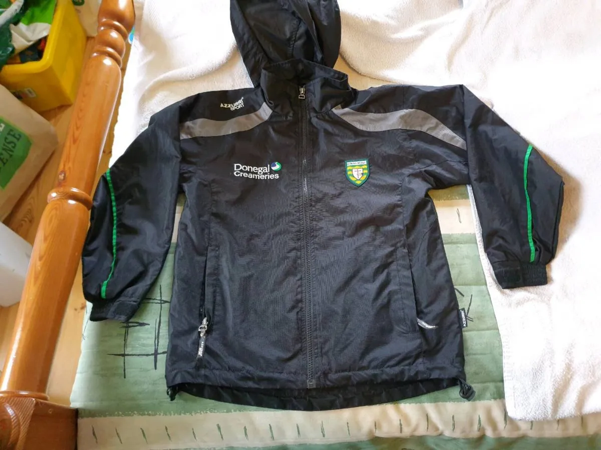 Donegal Gaelic Football Coat 2010 to 2011 - Image 1
