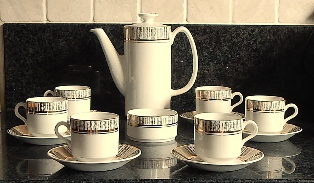 Vintage Arklow Pottery Kingsway Coffee Set - Image 2
