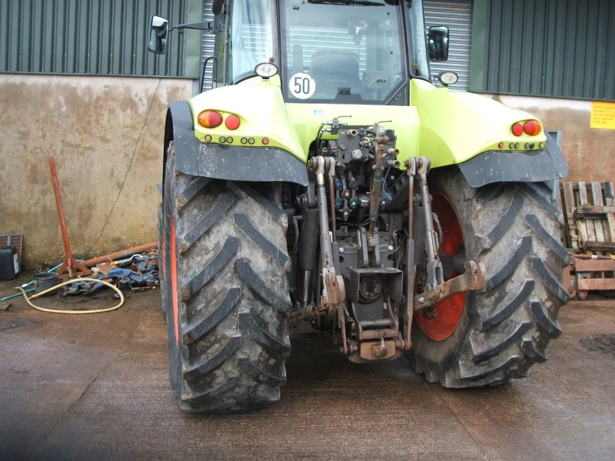2013 Claas 820 Axion Cebis - Image 3