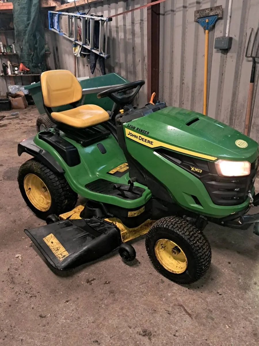 John Deere ride on mower - Image 1