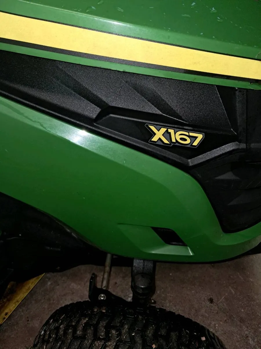 John Deere ride on mower - Image 2